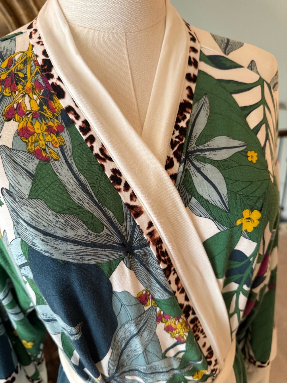 Soma Kimono robe - Picture 7 of 12